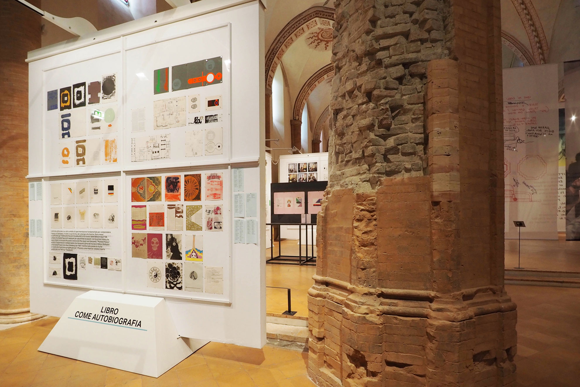 sottsass-oltre-il-design-allestimento_06